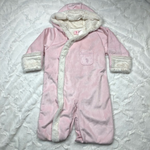US Polo Layette Fur Lined Pink Chenille Snow Suit size 6-9 months - Picture 12 of 12